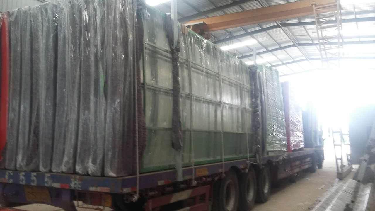 20160930196987.jpg 佳木斯候車亭發(fā)貨3.jpg