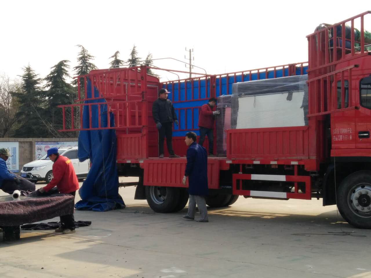 20170227181475.jpg 64394234815743617.jpg